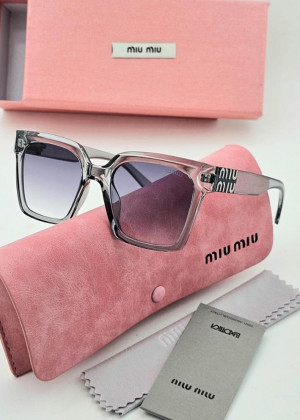 Набор женские солнцезащитные очки, коробка, чехол + салфетки 21256359