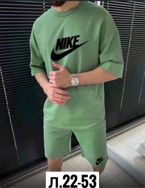 Спортивный костюм 22662416
