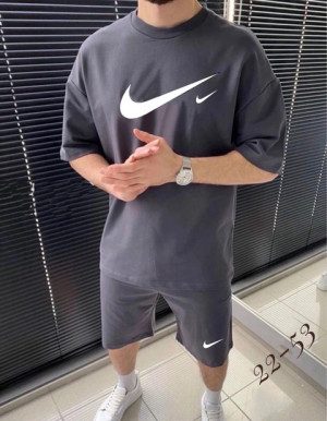 Спортивный костюм #22716372