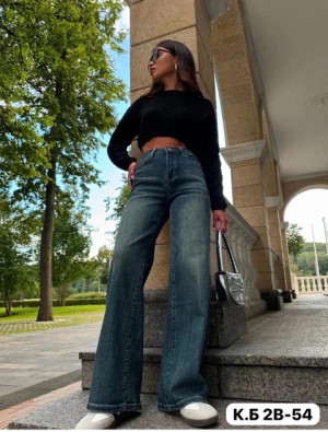 Джинсы #22735384