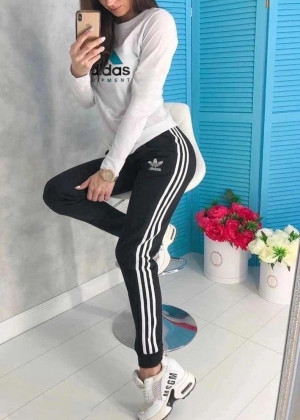 Спортивный костюм #22739362