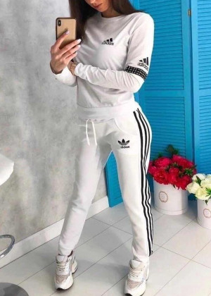Спортивный костюм #22739368