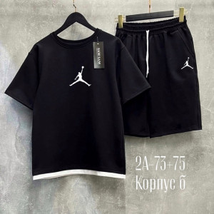 Спортивный костюм #22876291
