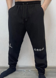Спортивные брюки