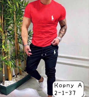 Спортивный костюм #22898833