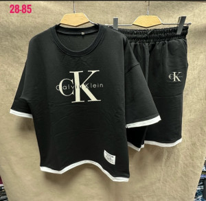 Спортивный костюм #22906534