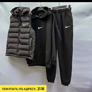Спортивный костюм #22909863