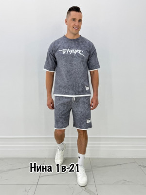 Спортивный костюм #22913402