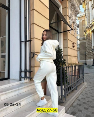 Спортивный костюм 22914296