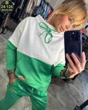 Спортивный костюм