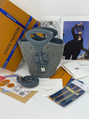 Джинсы 22930992