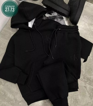 Спортивный костюм 22956474