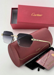 Женские солнцезащитные очки