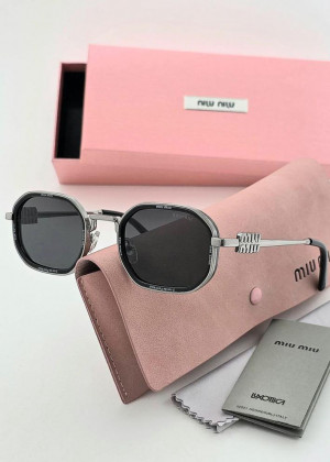 Набор женские солнцезащитные очки, коробка, чехол + салфетки 22986340