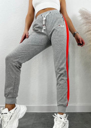 Спортивные брюки