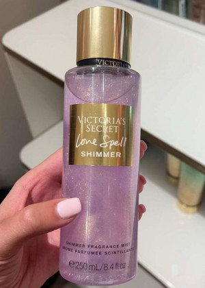 Парфюмированный спрей для тела 250мл 23015840