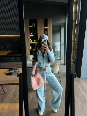 Спортивный костюм 23096026