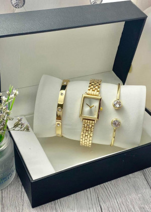 Подарочный набор для женщин часы, 2 браслета + коробка 23124070