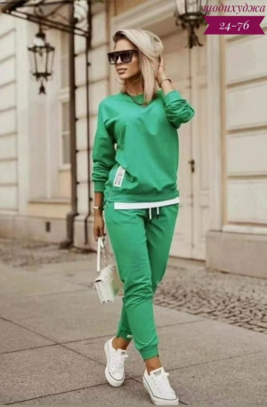 Спортивный костюм 23126648