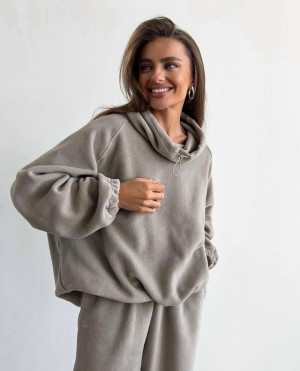 Спортивный костюм 23130286