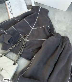 Спортивный костюм 23133341