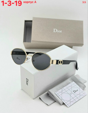 Солнцезащитные очки #23144476