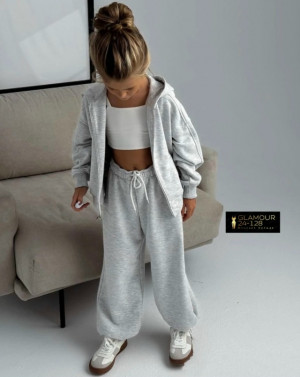 Спортивный костюм 23145191