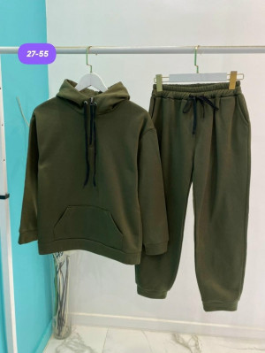 Спортивный костюм 23147409