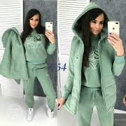 Спортивный костюм