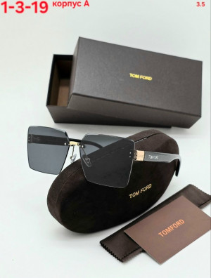 Солнцезащитные очки #23149069