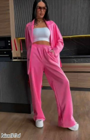 Спортивный костюм