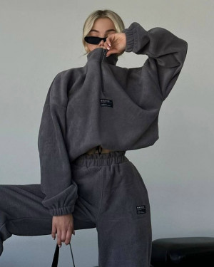 Спортивный костюм 23149702