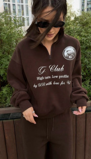 Спортивный костюм