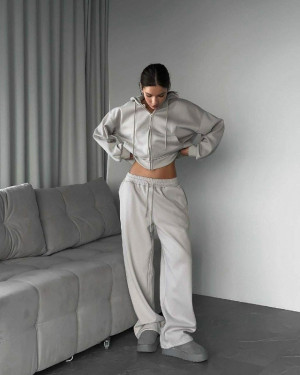 Спортивный костюм 23167009