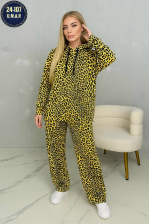 Спортивный костюм #23168676