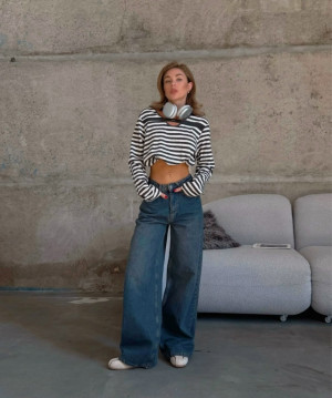 Джинсы #23176104