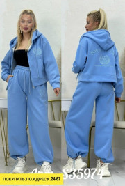 Спортивный костюм