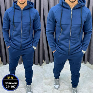 Спортивный костюм #23177283