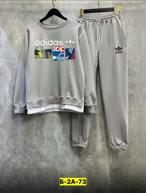 Спортивный костюм #23177859