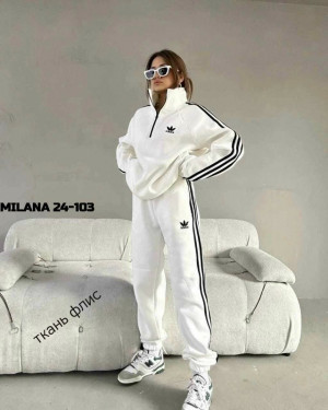 Спортивный костюм #23180971