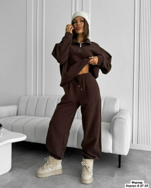 Спортивный костюм #23182765