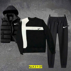 Спортивный костюм #23185943