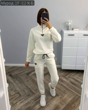 Спортивный костюм #23186034