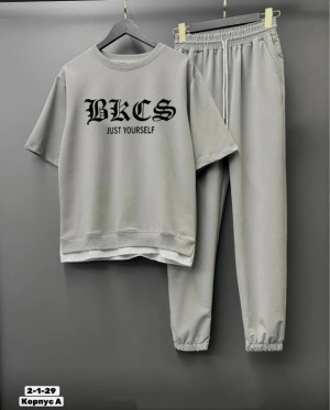 Костюм 23209399