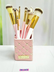 Набор кистей для макияжа