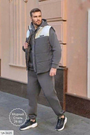 Спортивный костюм