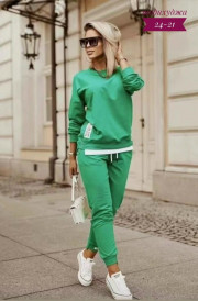 Спортивный костюм