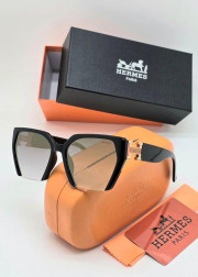 Набор женские солнцезащитные очки, коробка, чехол + салфетки