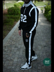 Спортивный костюм