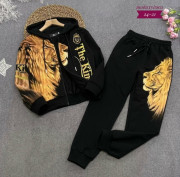 Спортивный костюм